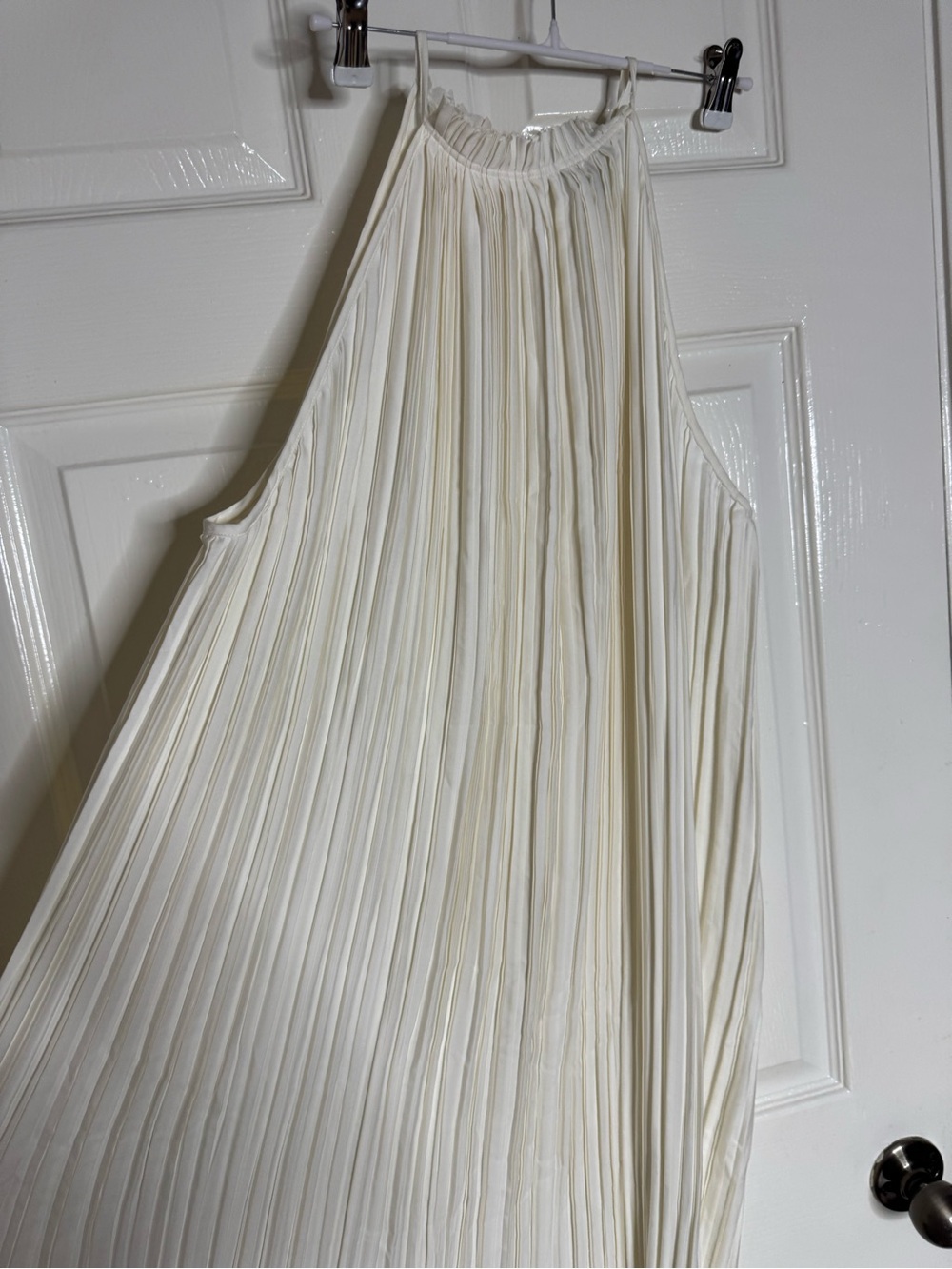 Banana Republic Cream Pleated Midi Dress